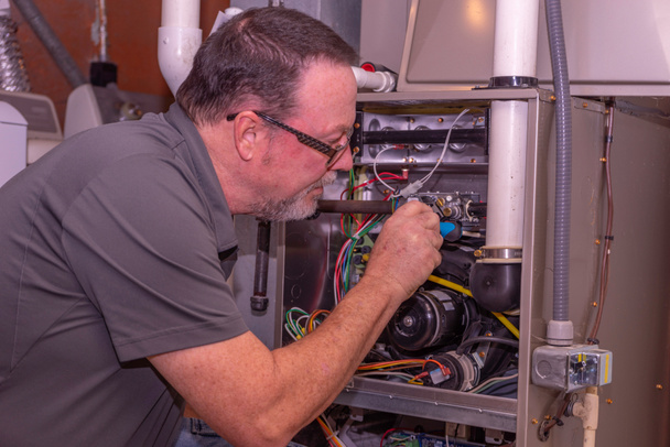 24 hour emergency HVAC service Novi MI